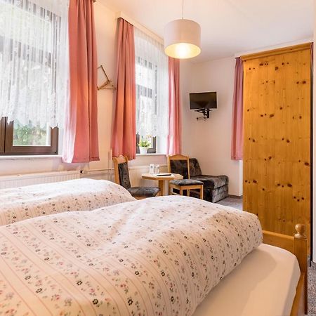 Hotel Carola Olbernhau Bagian luar foto