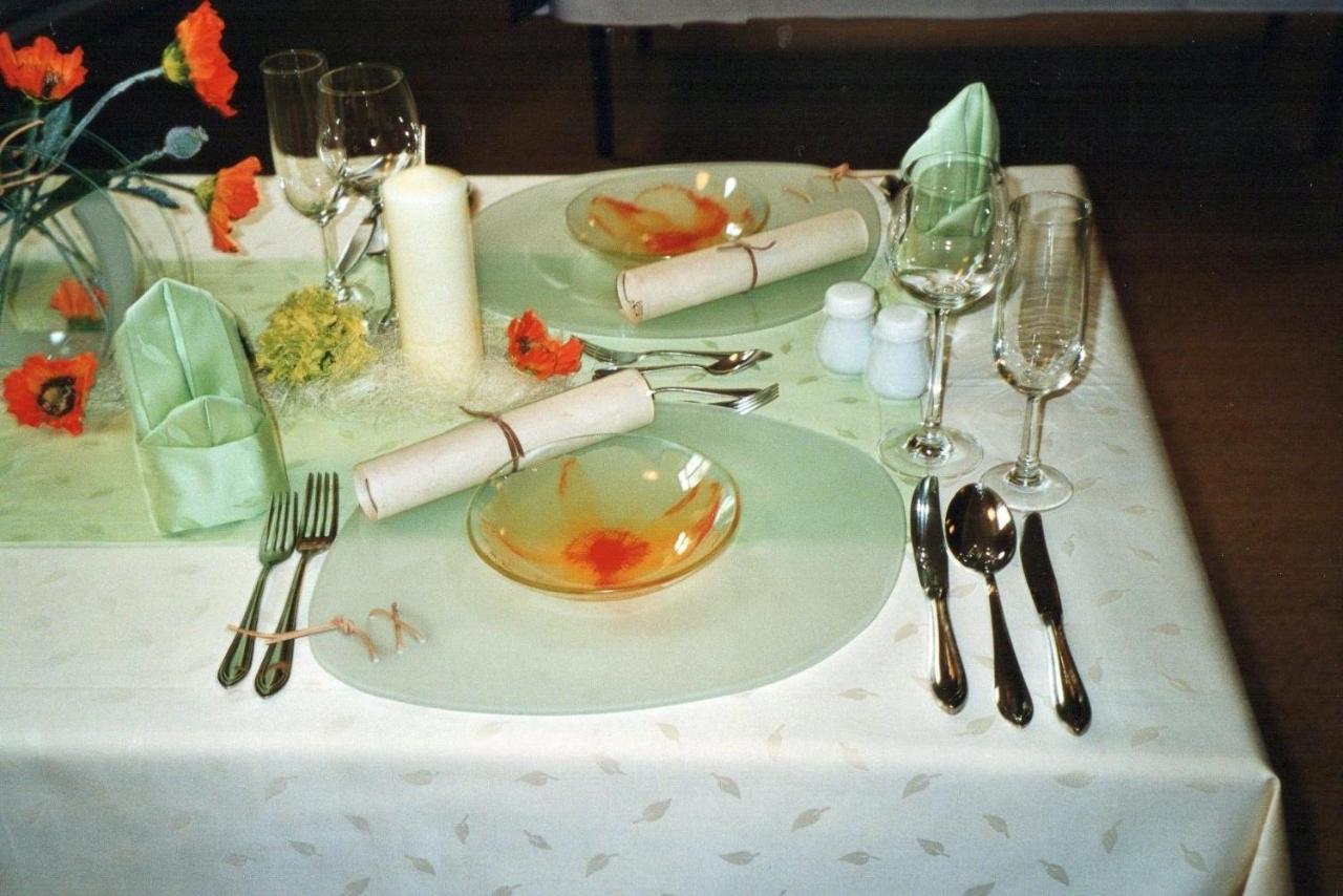 Hotel Carola Olbernhau Bagian luar foto