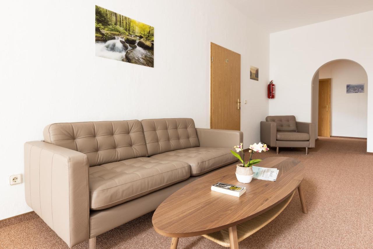 Hotel Carola Olbernhau Bagian luar foto