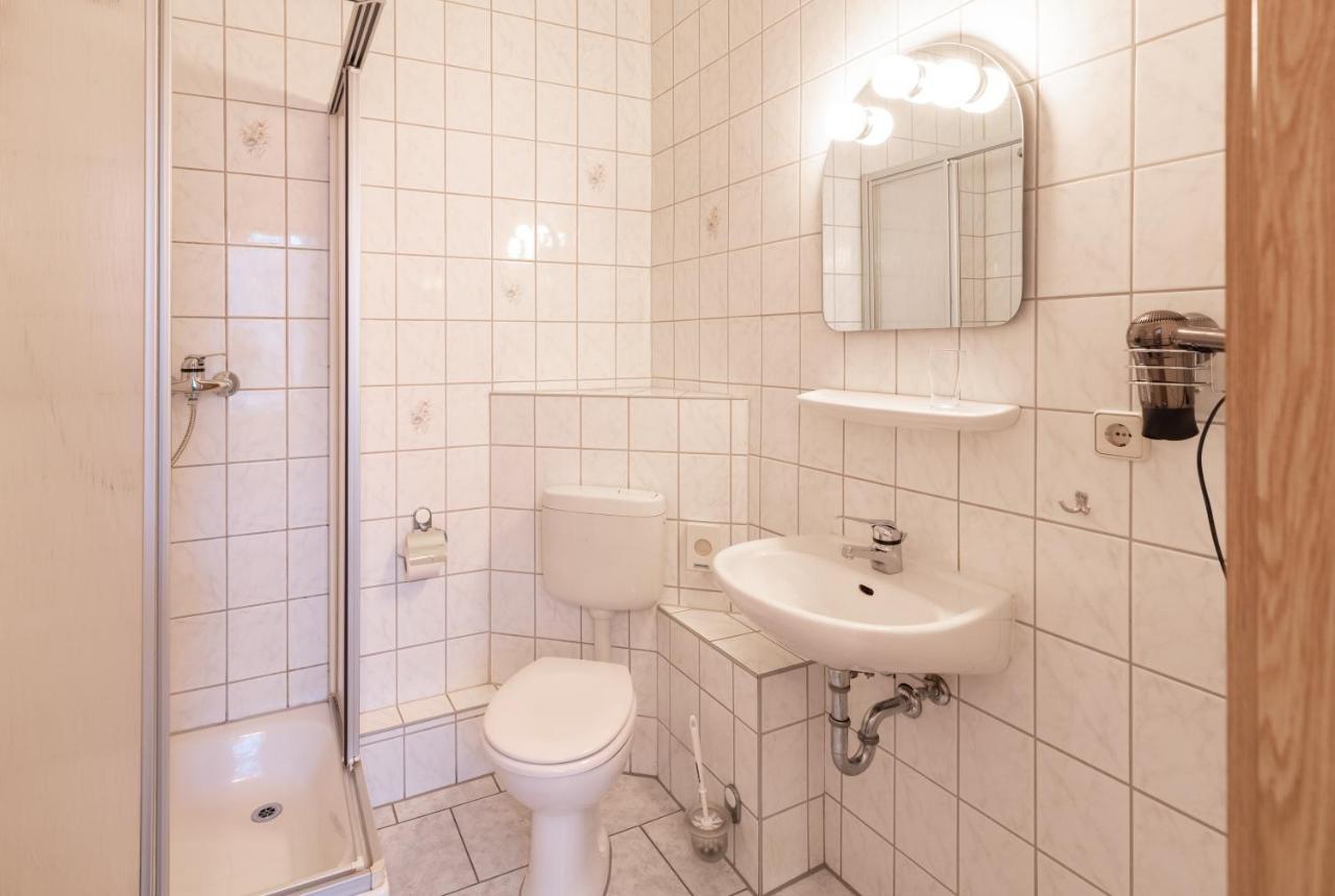 Hotel Carola Olbernhau Bagian luar foto